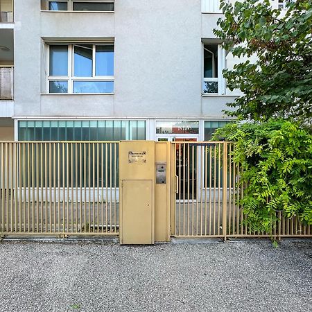 Calme Et Verdure: Vue Montagne - Terrasse - Wifi Grenoble Bagian luar foto